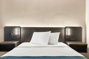 Hotels in Mountlake Terrace